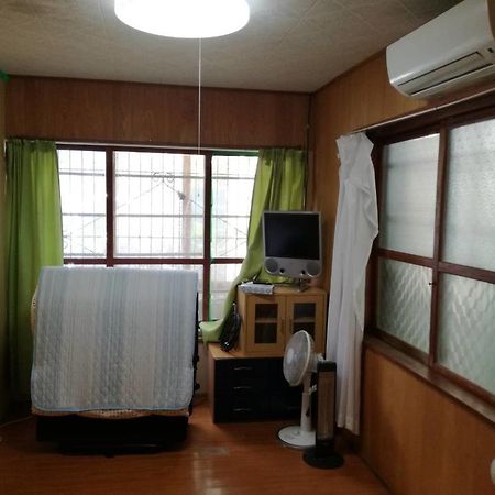 Koza Share House Hotel Okinawa Exterior foto